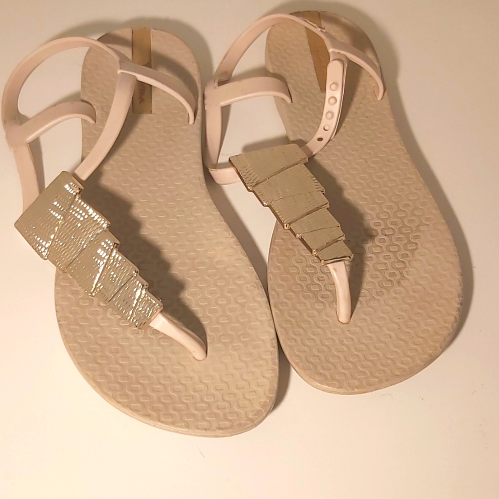 IPANEMA SANDALS